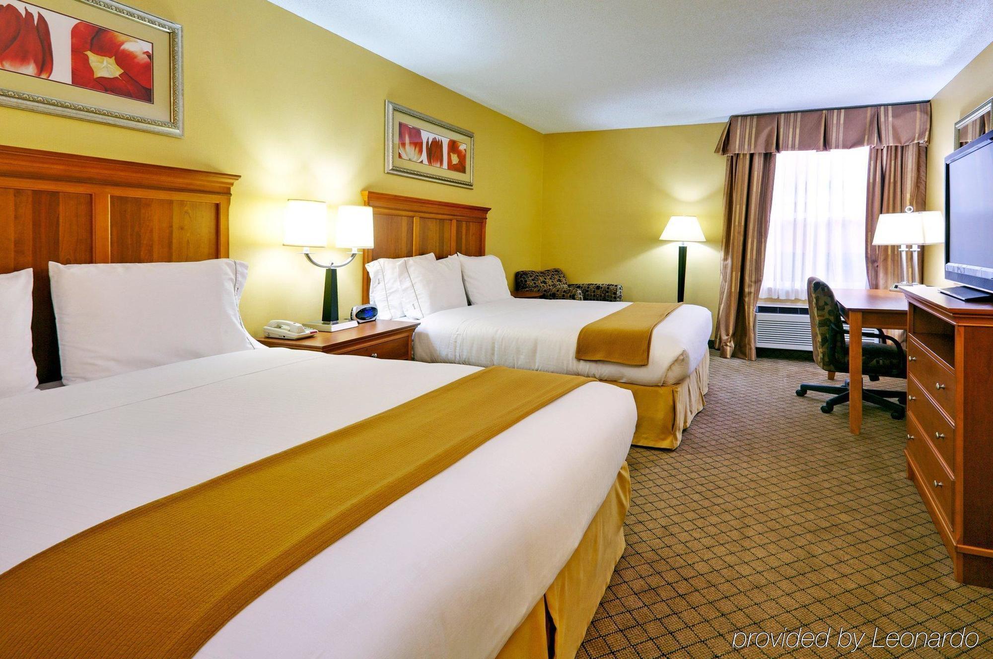 Holiday Inn Express Hurricane Mills Waverly By Ihg Pokój zdjęcie