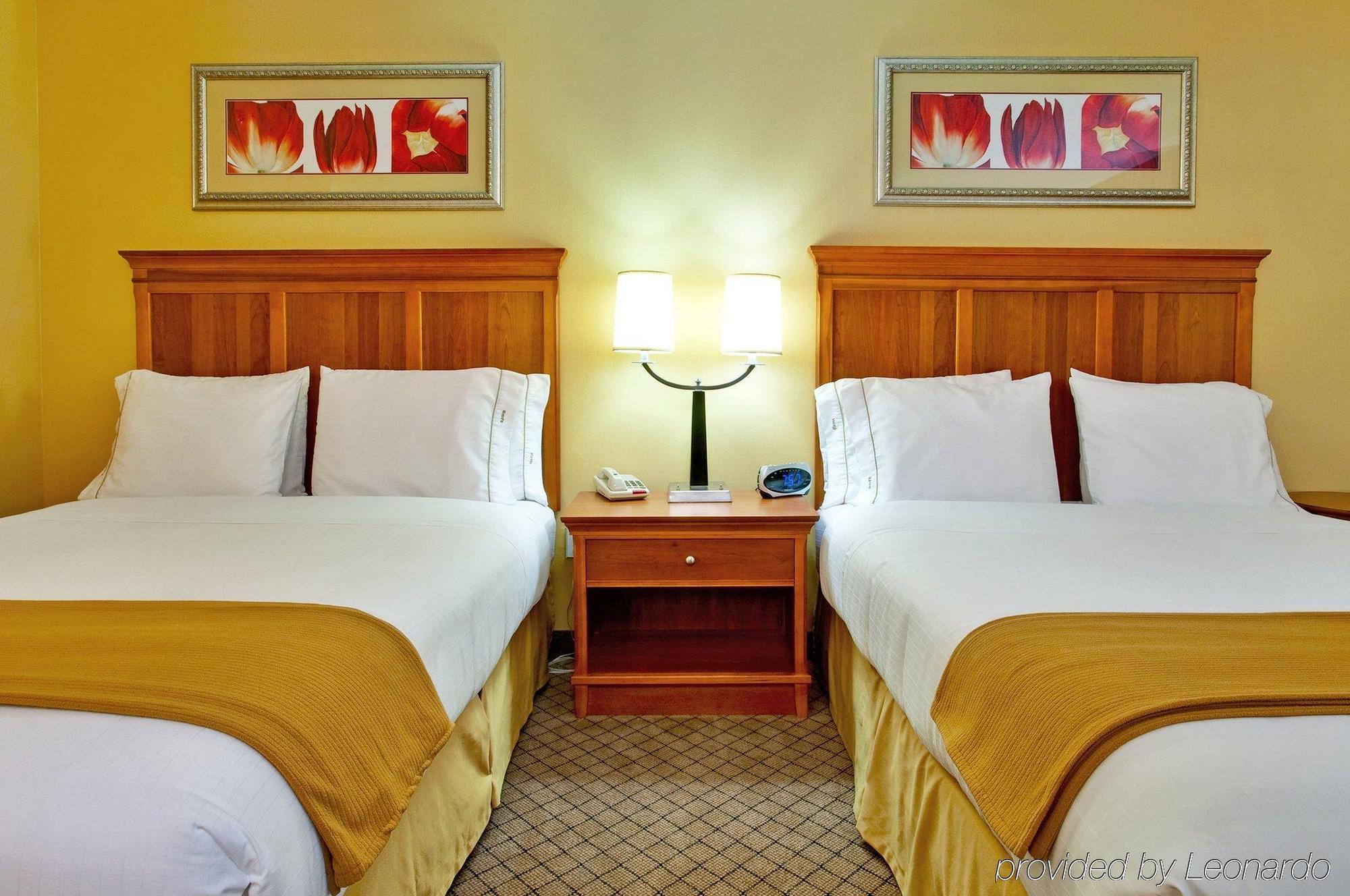 Holiday Inn Express Hurricane Mills Waverly By Ihg Zewnętrze zdjęcie