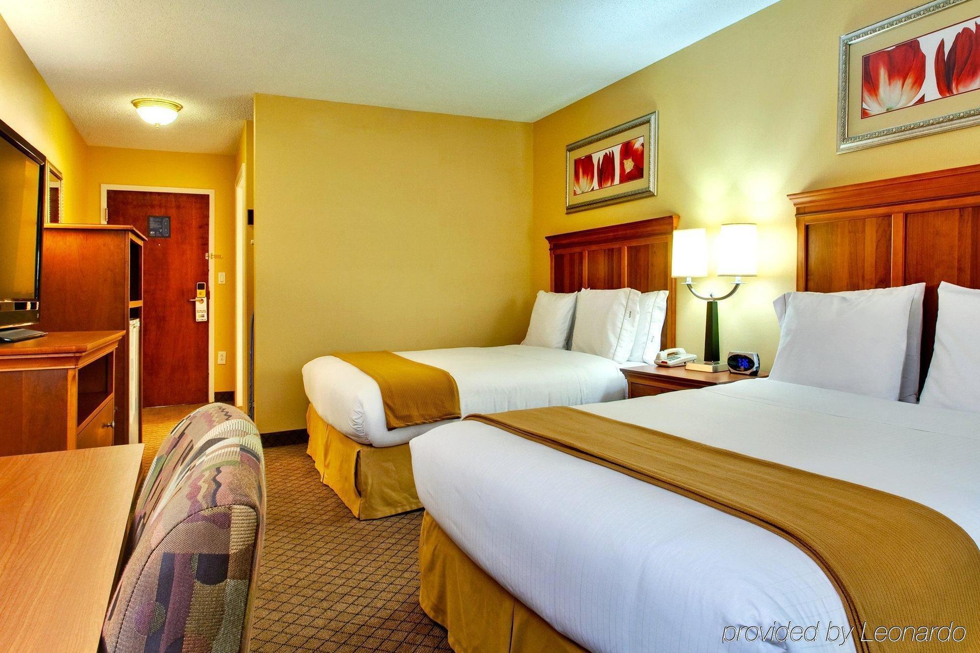 Holiday Inn Express Hurricane Mills Waverly By Ihg Pokój zdjęcie