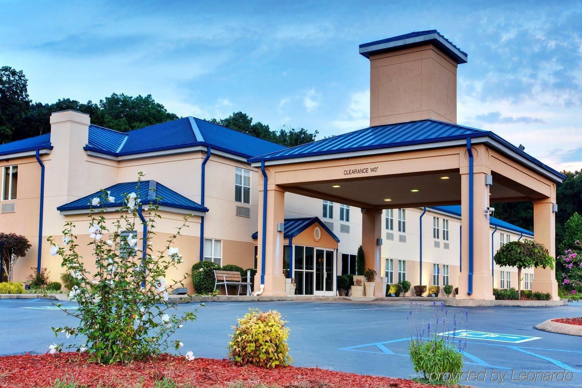 Holiday Inn Express Hurricane Mills Waverly By Ihg Zewnętrze zdjęcie