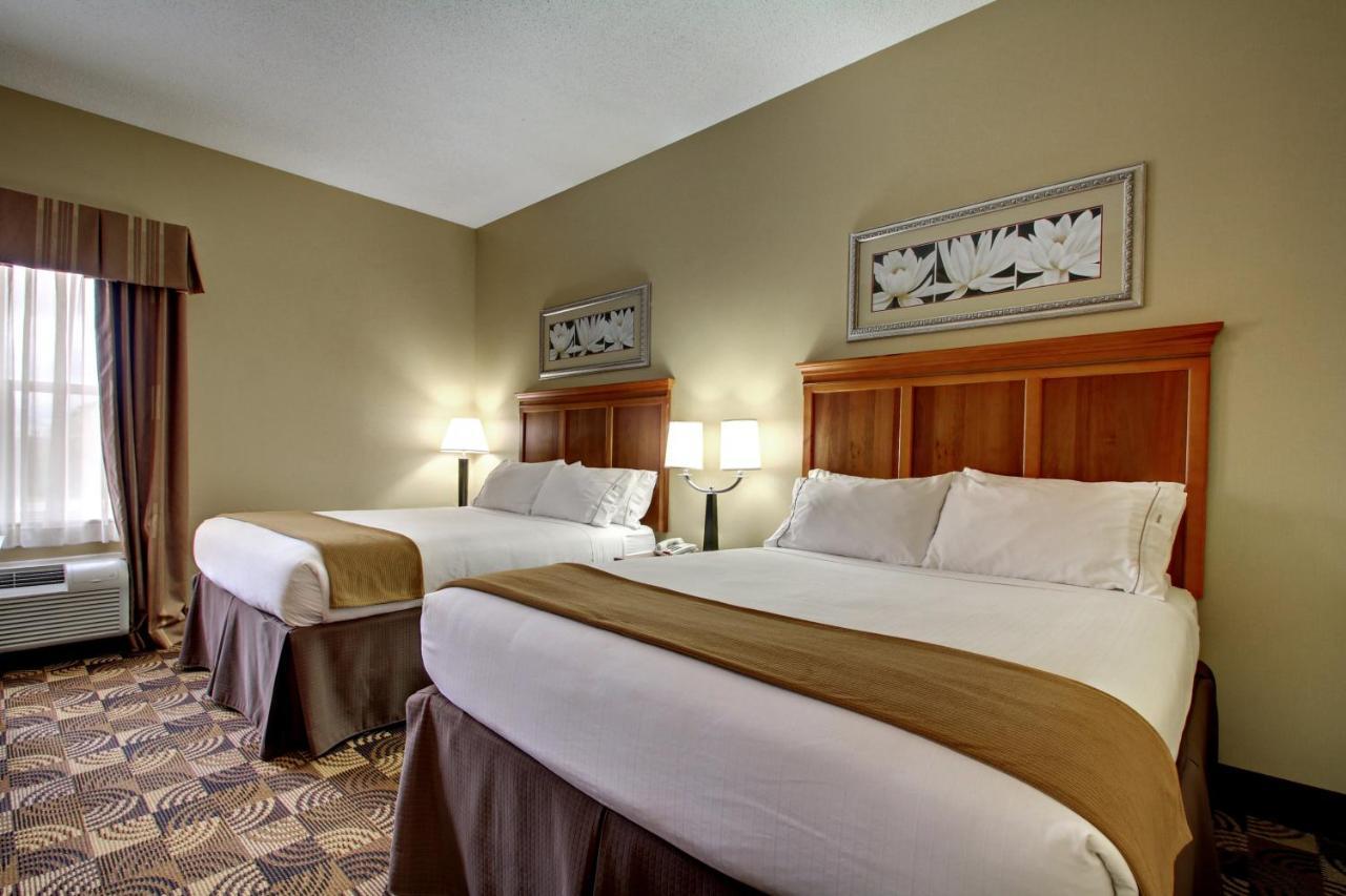 Holiday Inn Express Hurricane Mills Waverly By Ihg Zewnętrze zdjęcie